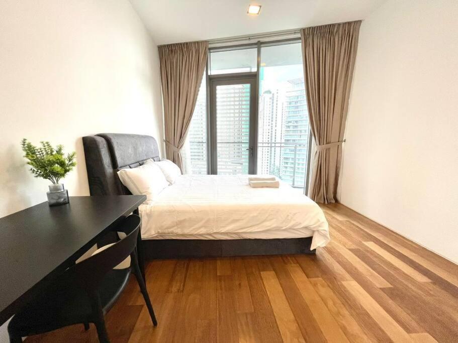 1 Min To Klcc Twin Tower Apartment